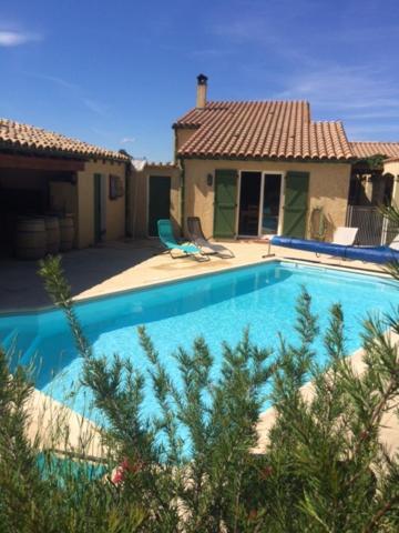 Gite Le Chalet Des Milles Et Un Chemins Castelnou Екстериор снимка