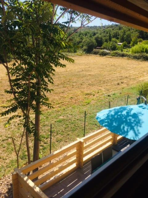 Gite Le Chalet Des Milles Et Un Chemins Castelnou Екстериор снимка